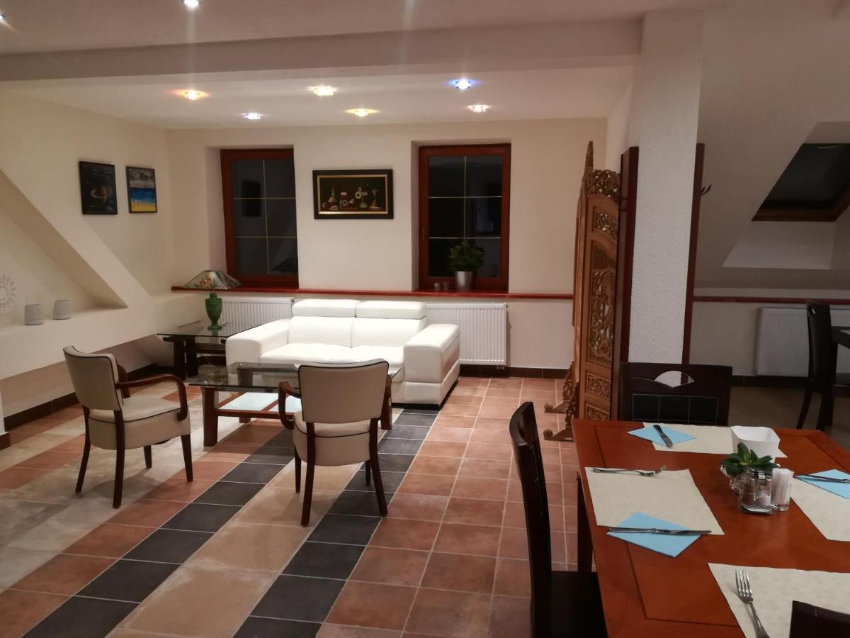Hotel Na Kafkove Οστράβα Εξωτερικό φωτογραφία